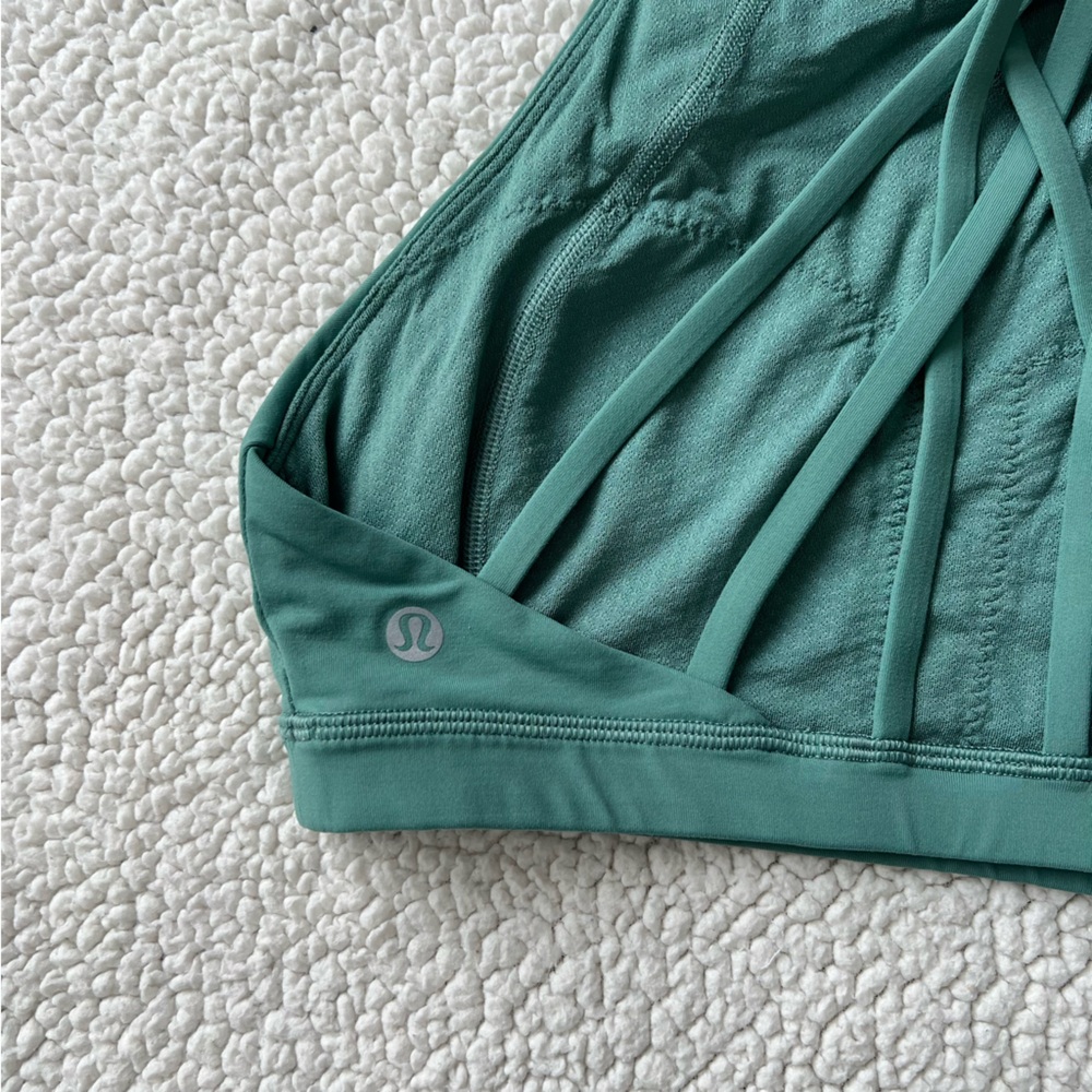 Lululemon Free To Be Serene Bra *High Neck - Picture 6 of 8